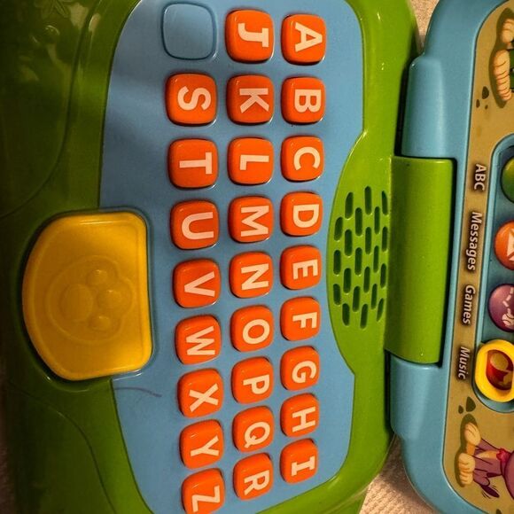 Leapfrog, my‎ own laptop! Kids Under 6. Like New - Picture 11 of 12